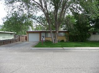 865 S 12th E, Mountain Home, ID 83647