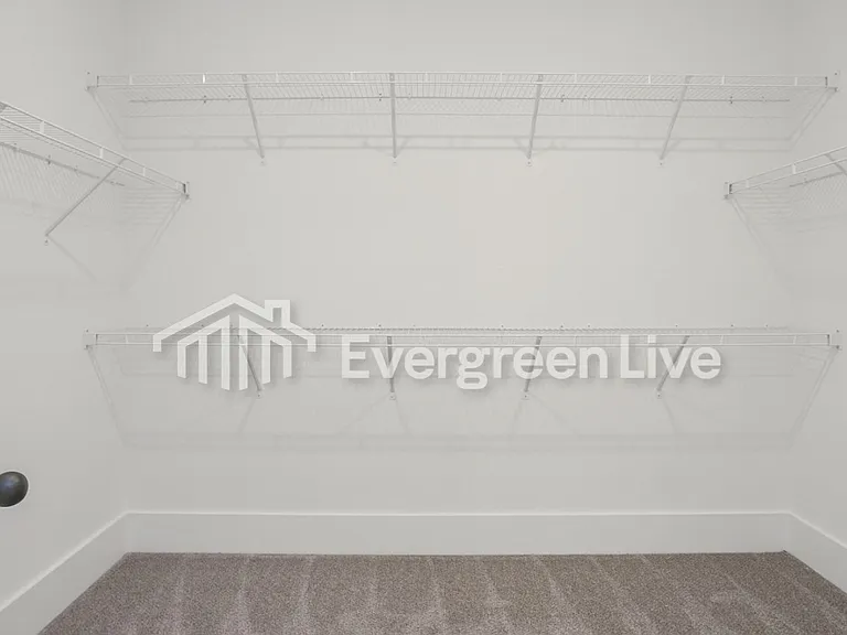 213 Greenwood Dr — Photo 15