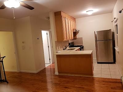 5th image of 3087 23rd St #2