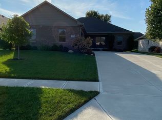 2833 Bloomsbury N, Greenwood, IN