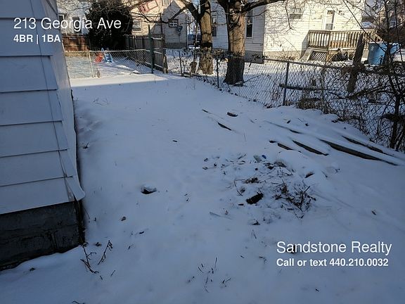 3rd image of 213 Georgia Ave
