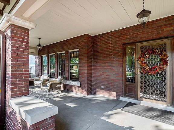 2nd image of 47 Orchard Pl
