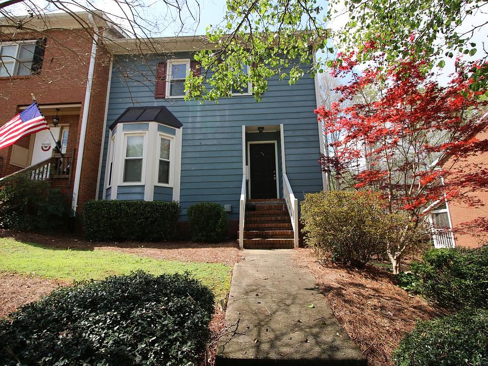 1st image of 214 Hembree Park Ter