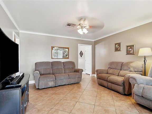 3rd image of 1649 Gulizo Dr