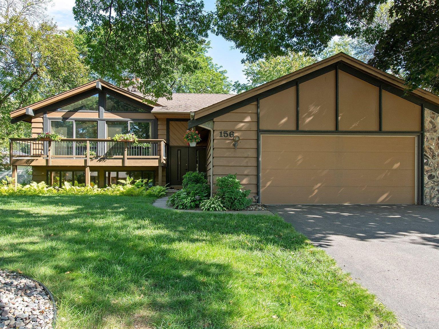 156 Chaparral Dr, Apple Valley, MN 55124 MLS 6394517 Zillow