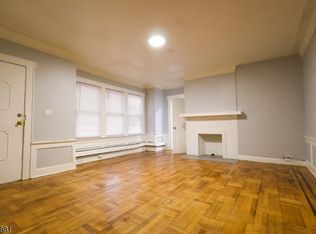 19 Poe Ave Floor 1, Newark, NJ 07106