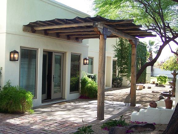 2nd image of 4304 E Stanford Dr
