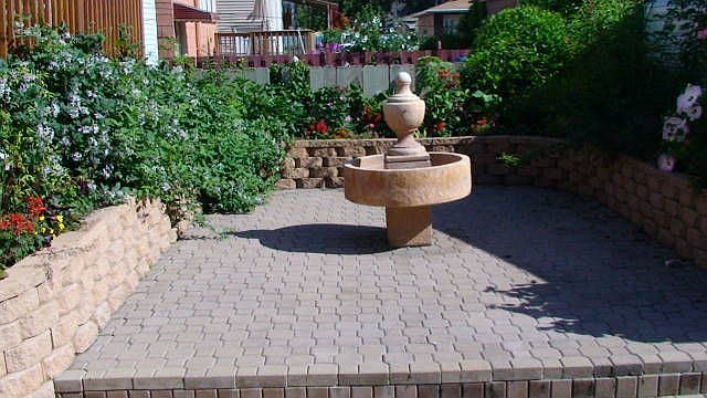 Backyard, Landscaped w/ Fountain