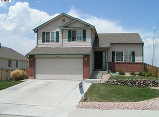 2350 Billings Ln, Longmont, CO 80504