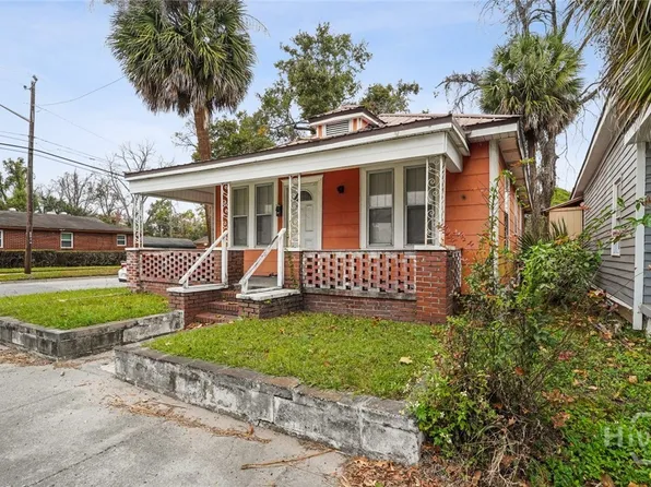 928 W Victory Drive, Savannah, GA 31415