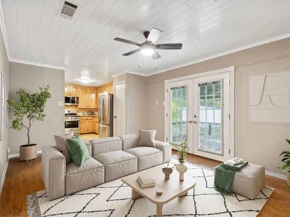 1414 Phillips St, Cleburne, TX 76033