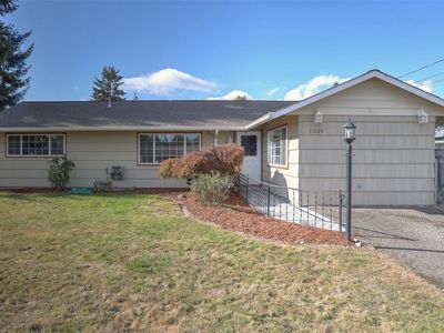 17025 124th Avenue SE, Renton, WA, 98058