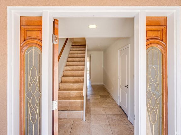 5th image of 1223 Capitol Ave #1225