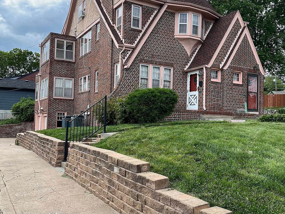 2nd image of 1204 S 60th St