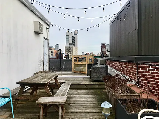 Rented by NY Living Solutions | media 24