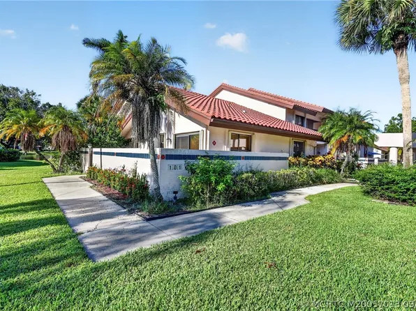 3430 SE Martinique Trce APT 101, Stuart, FL 34997