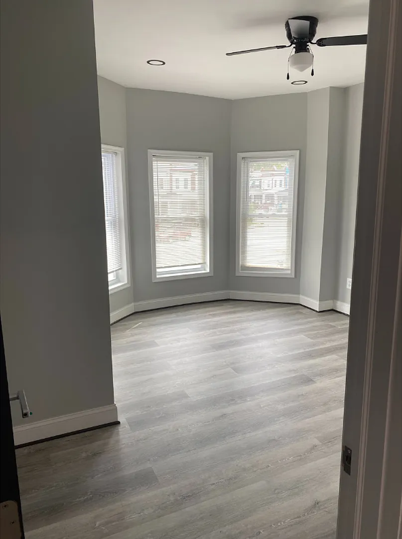 1211 Poplar Grove Street $600 Available (Shared Bath) — Photo 3