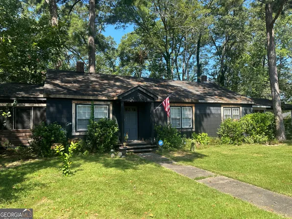 116 8th Ave, Manchester, GA 31816