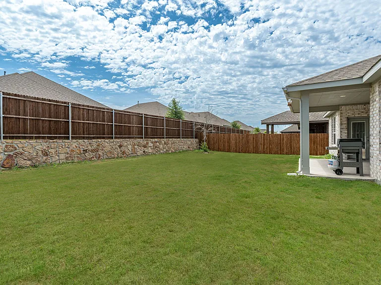 4104 Mockingbird Ln — Photo 19