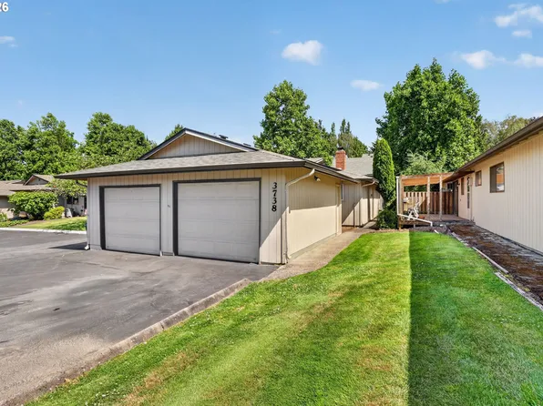 3738 NE 45th St, Vancouver, WA 98661