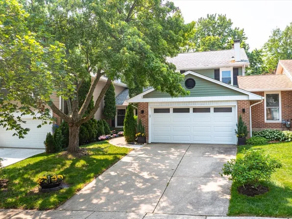 129 Regency Dr, Lombard, IL 60148