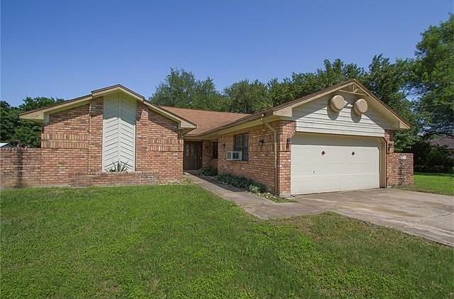 1st image of 12607 Scissortail Dr