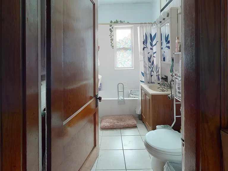48 Oak St #2 — Photo 9