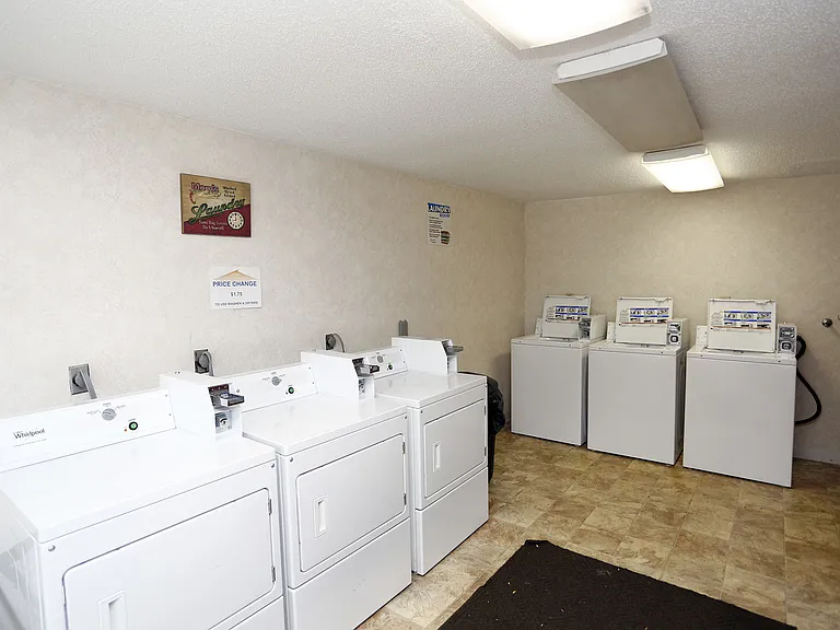 Community Laundry Center