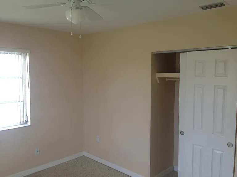 6195 Deming Ave — Photo 3
