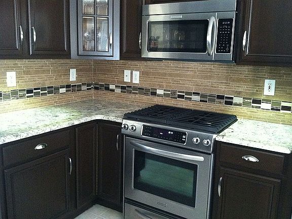 Updated stainless appliances