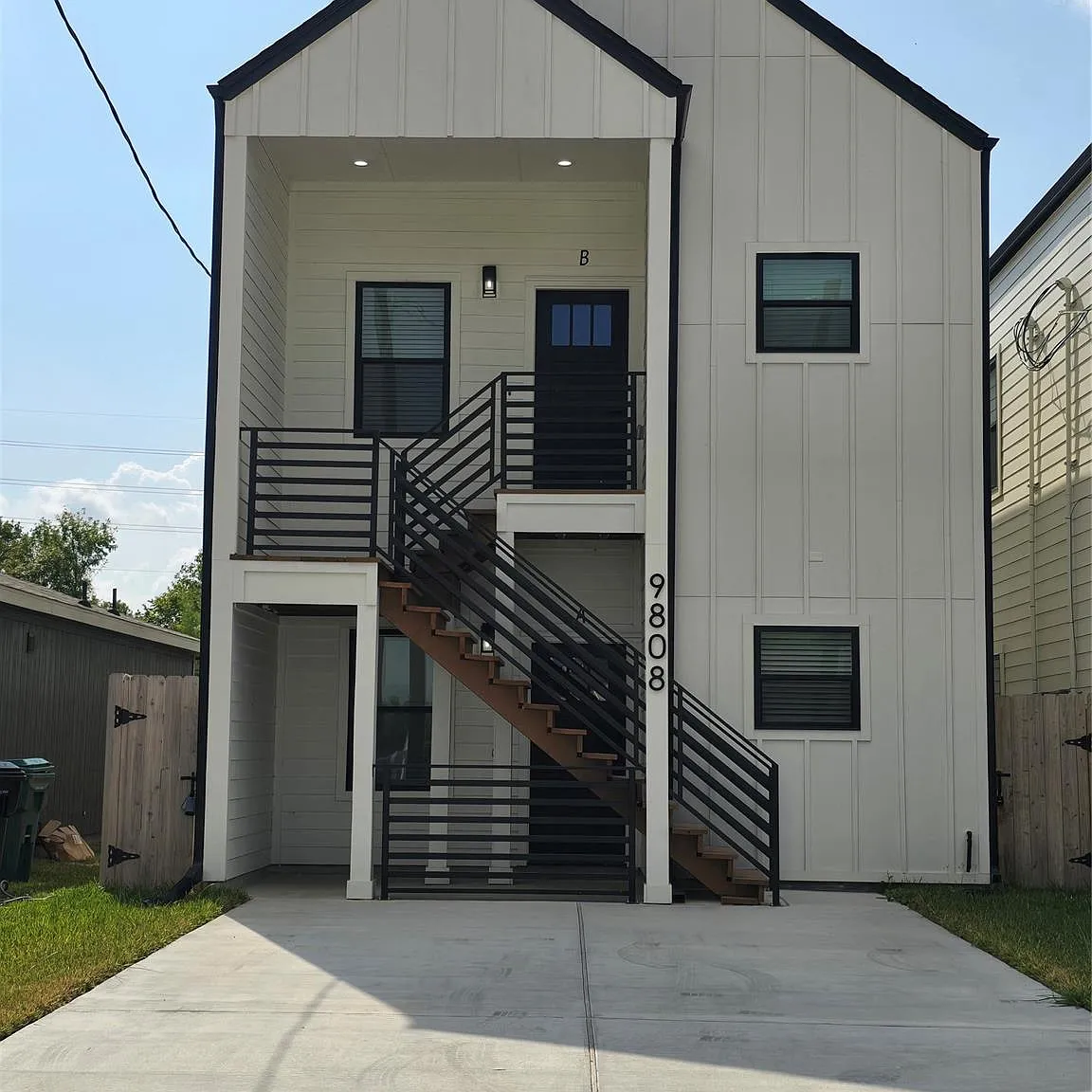 3 bed, 2.0 bath, $1,700 — Photo 1
