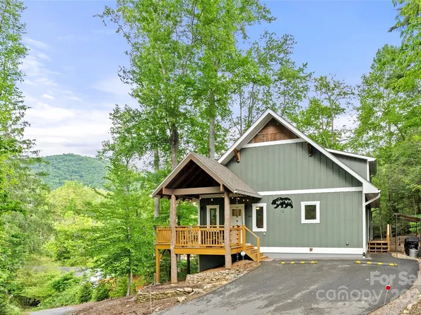 12 Soleya Dr, Black Mountain, NC 28711