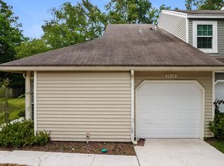 8532 Sturbridge Cir W, Jacksonville, FL 32244