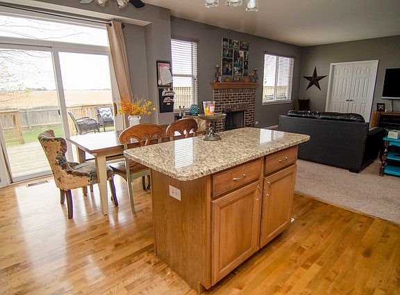 4th image of 7715 Briarcliff Dr