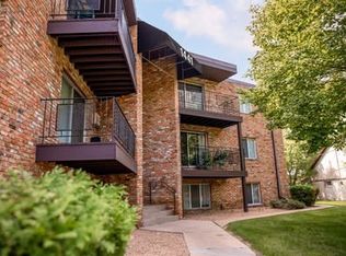1441 73rd Ave NE #302, Minneapolis, MN 55432
