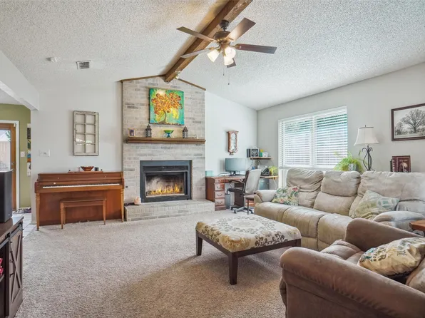 2007 Azalea St, Denton, TX 76205