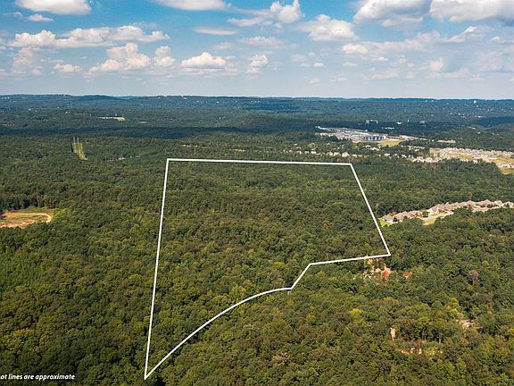 2nd image of 4430 Sicard Hollow Rd #1