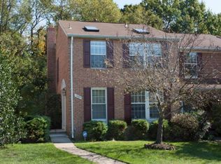 1489 Autumn Ridge Cir, Reston, VA 20194