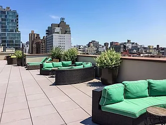 Rented by Level Group