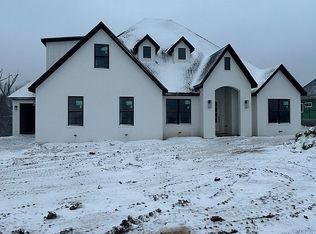 898 Asher St, Fayetteville, AR 72703