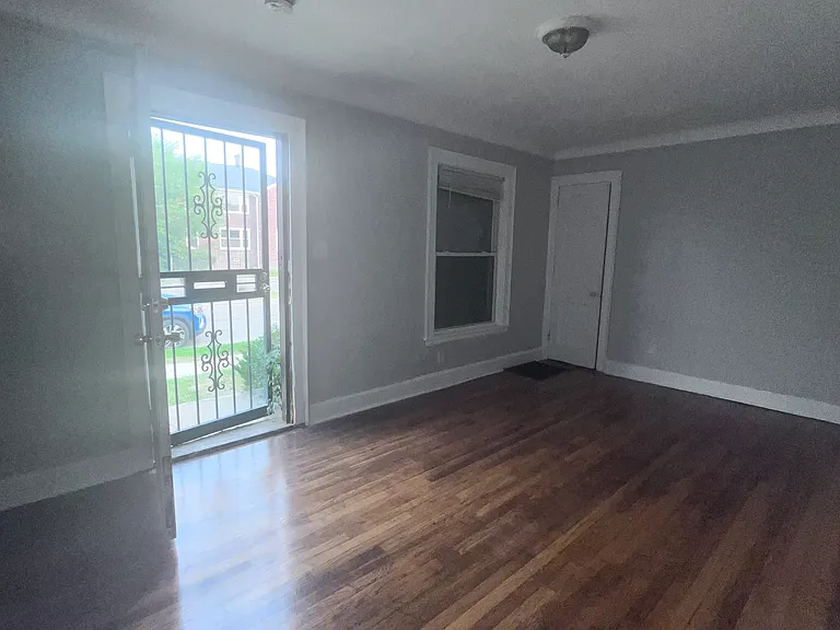 1946 Ewald Cir — Photo 1