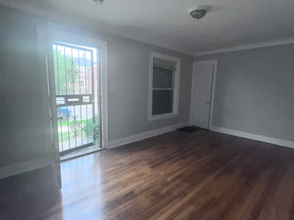 1946 Ewald Cir, Detroit, MI 48238