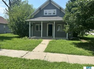 1061 15th St, Henderson, NE 68371