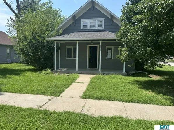 1061 15th St, Henderson, NE 68371
