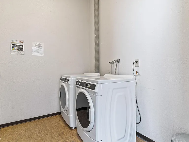 Maplewood Apartments One Month Free! — Photo 13
