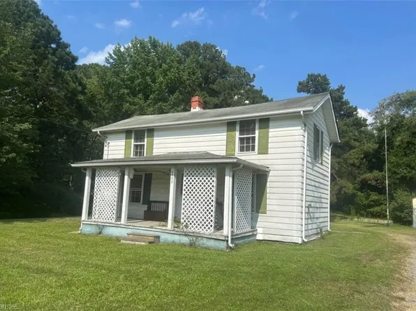 4532 Shoulders Hill Rd, Suffolk, VA 23435