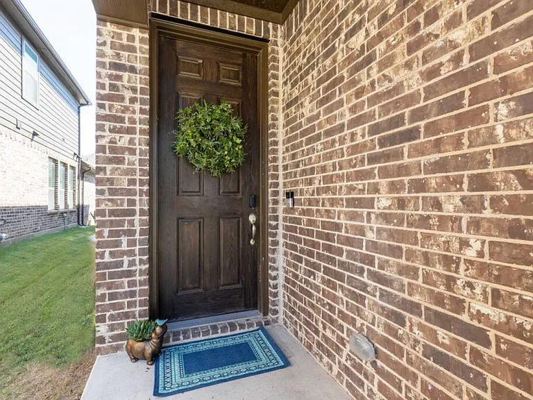 Farsight Dr — Photo 44