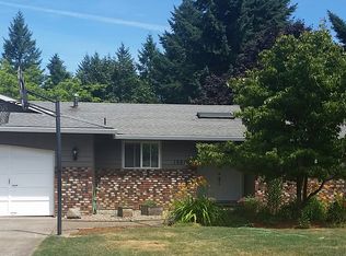 18818 Allegheny Dr, Oregon City, OR 97045