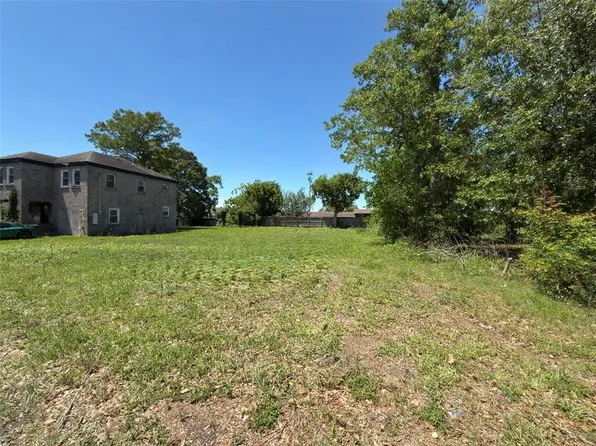 8012 Lehigh St, New Orleans, LA 70127