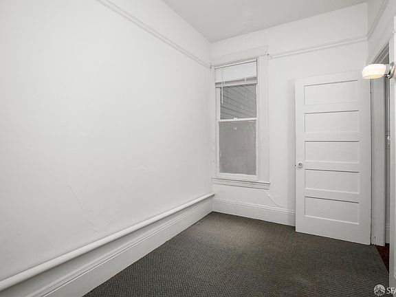 4th image of 1359 Valencia St
